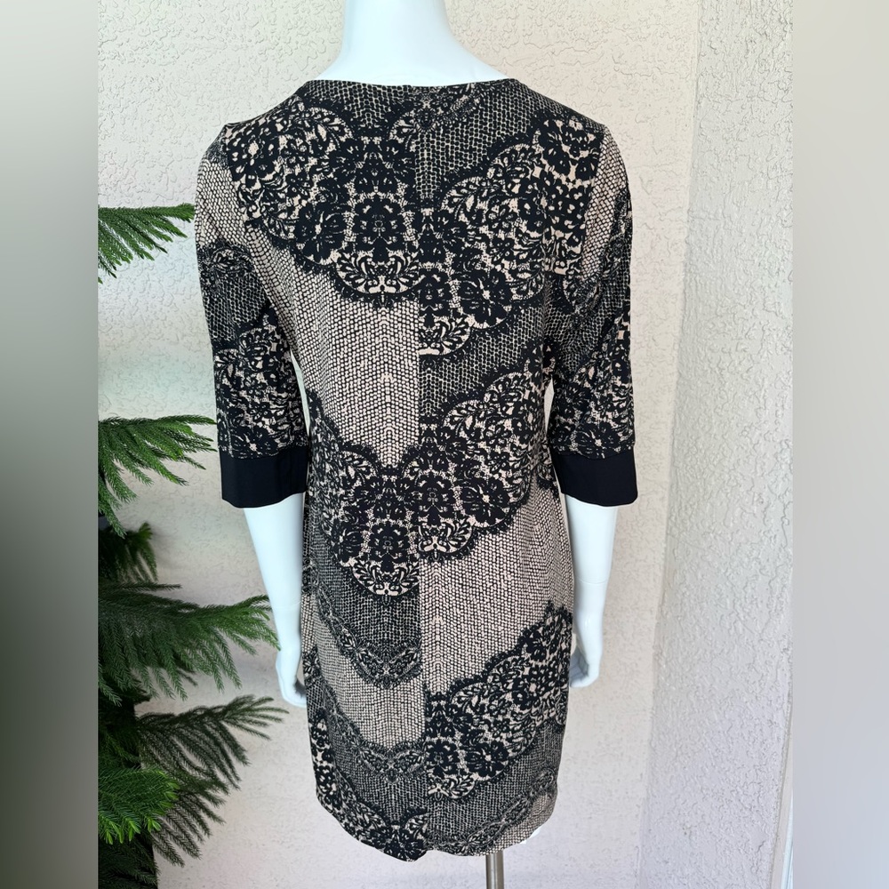 Dress - Picture 2 of 7